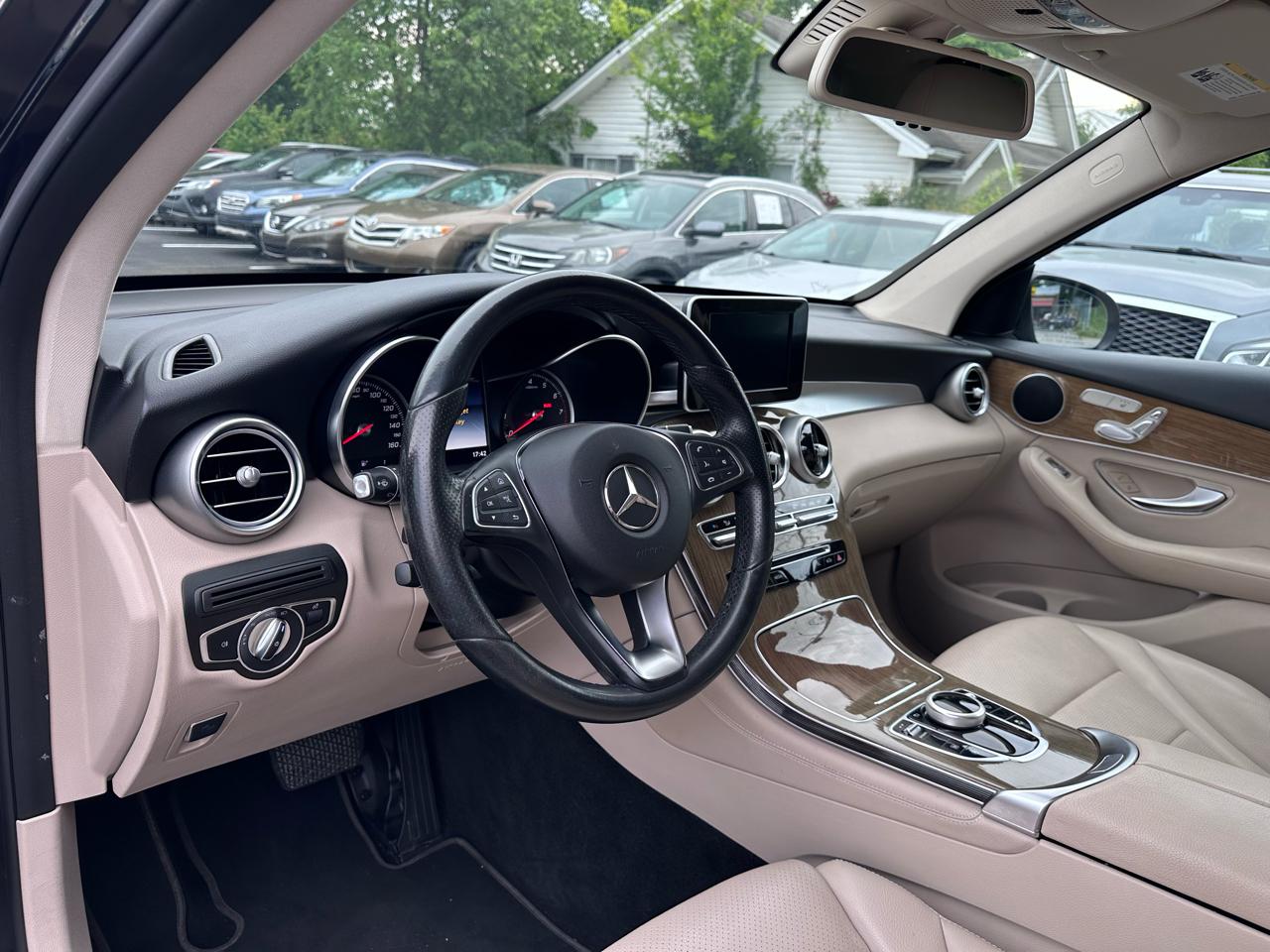 Mercedes-Benz GLC-Class GLC300 2018