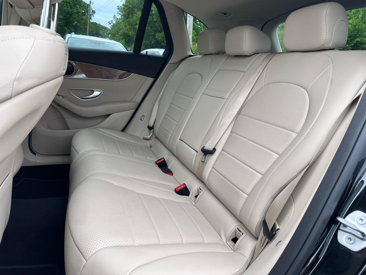 Mercedes-Benz GLC-Class GLC300 2018