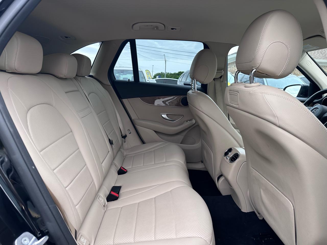 Mercedes-Benz GLC-Class GLC300 2018