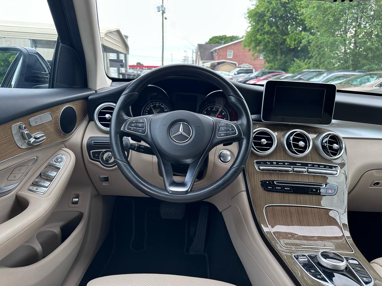Mercedes-Benz GLC-Class GLC300 2018