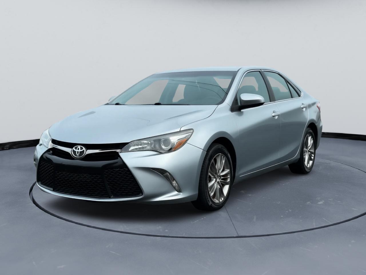 Toyota Camry SE 2015