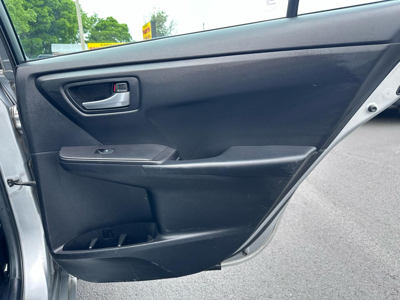 Toyota Camry SE 2015