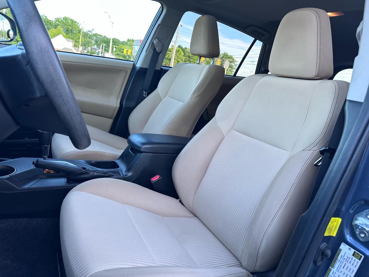 Toyota RAV4 XLE AWD 2013