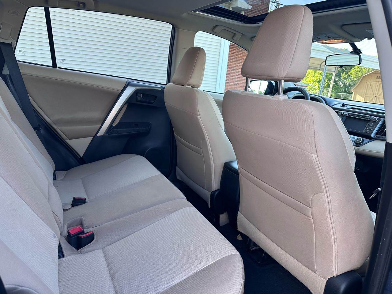 Toyota RAV4 XLE AWD 2013