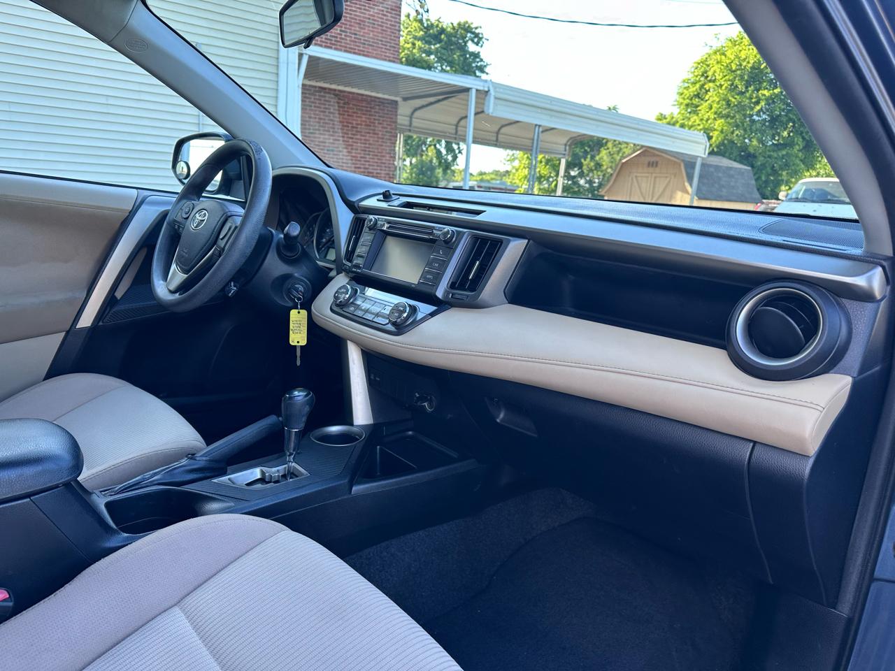 Toyota RAV4 XLE AWD 2013