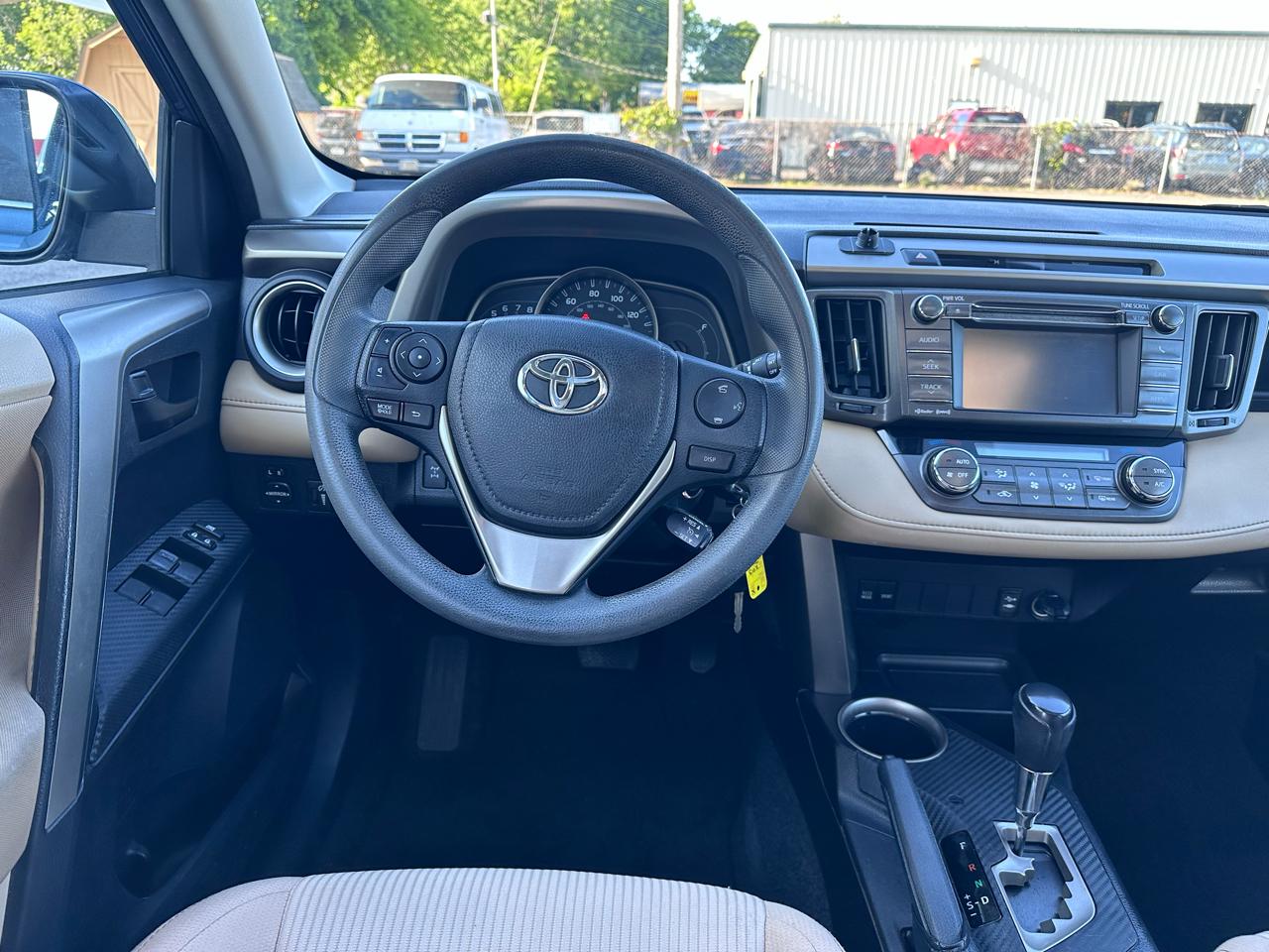 Toyota RAV4 XLE AWD 2013