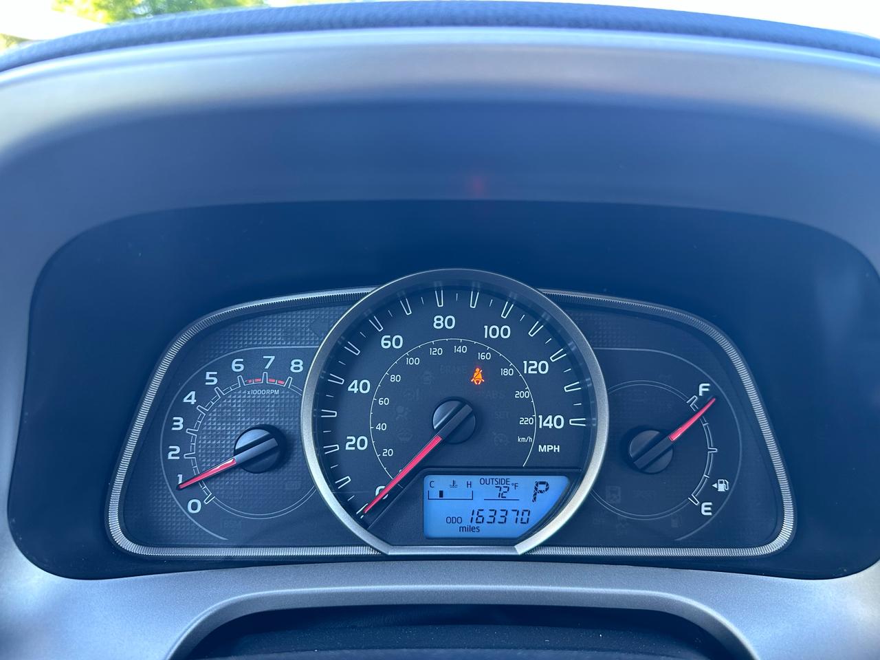 Toyota RAV4 XLE AWD 2013