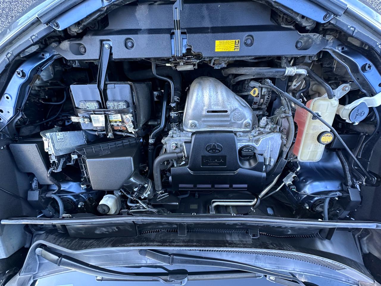 Toyota RAV4 XLE AWD 2013