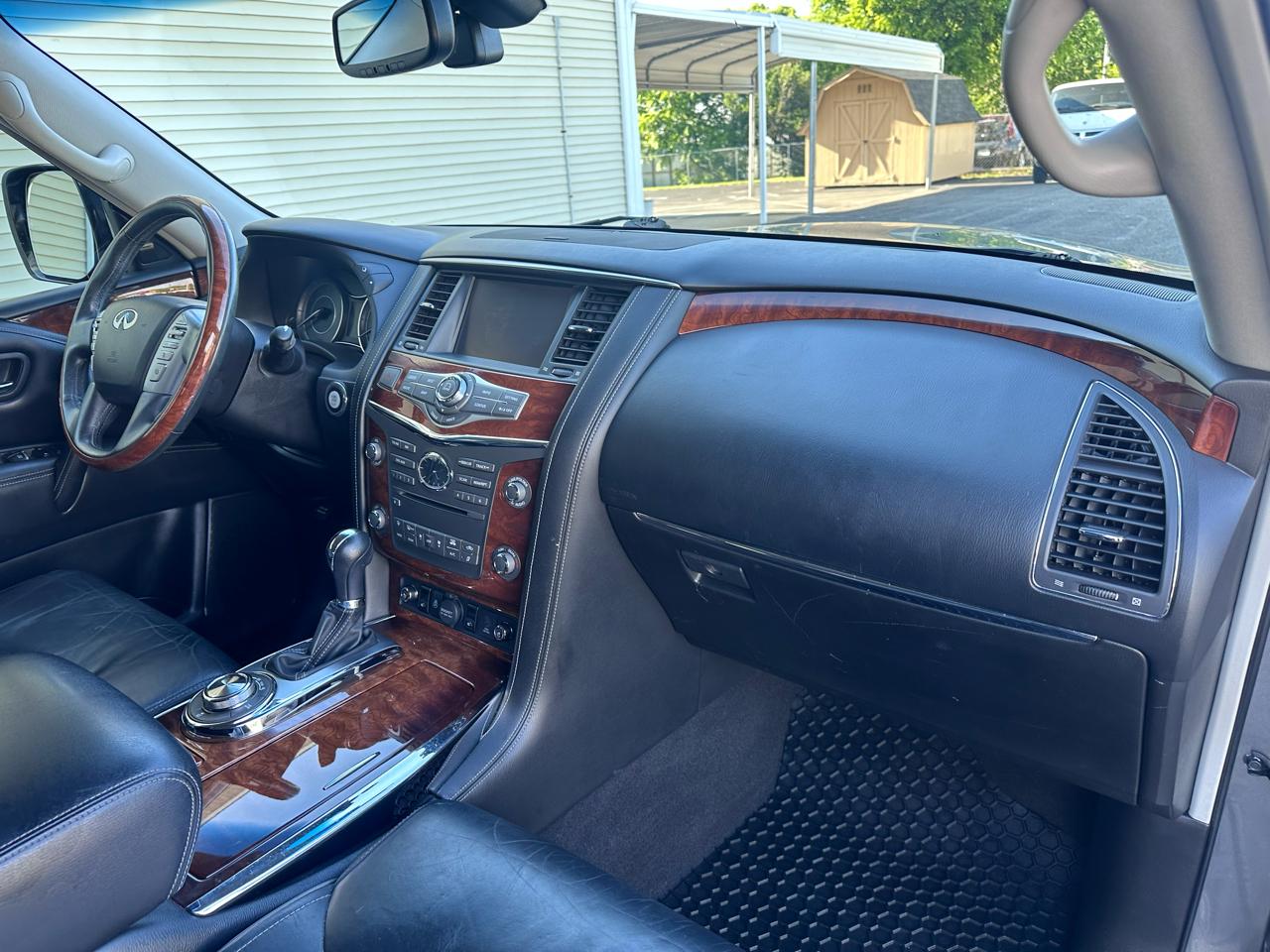 Infiniti QX80 4WD 2017