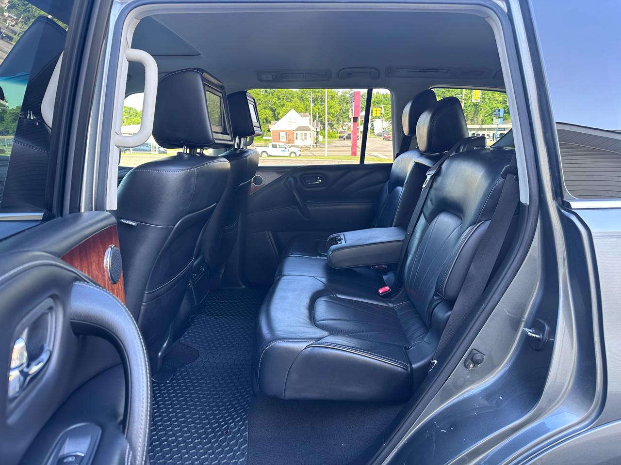 Infiniti QX80 4WD 2017