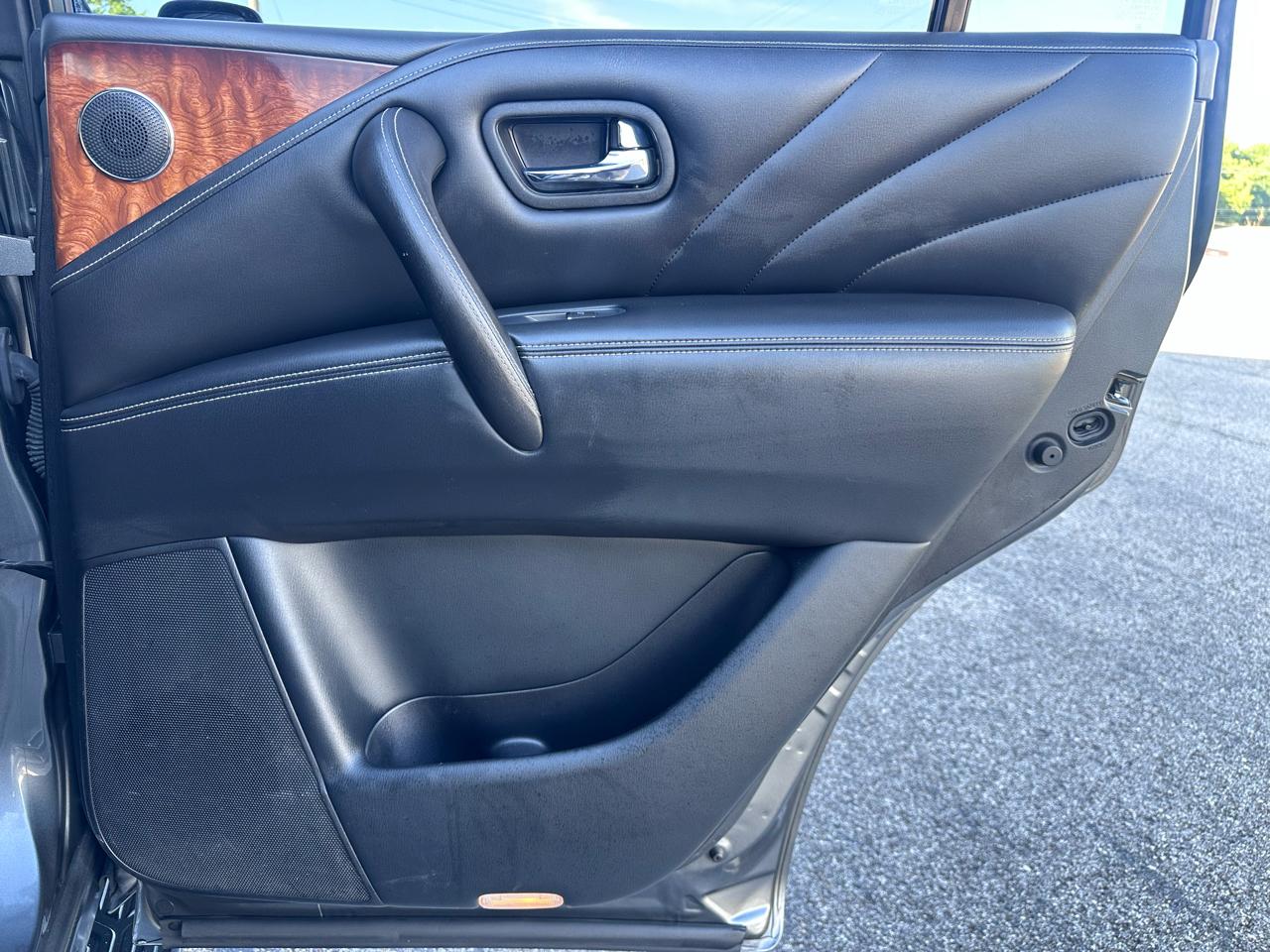 Infiniti QX80 4WD 2017