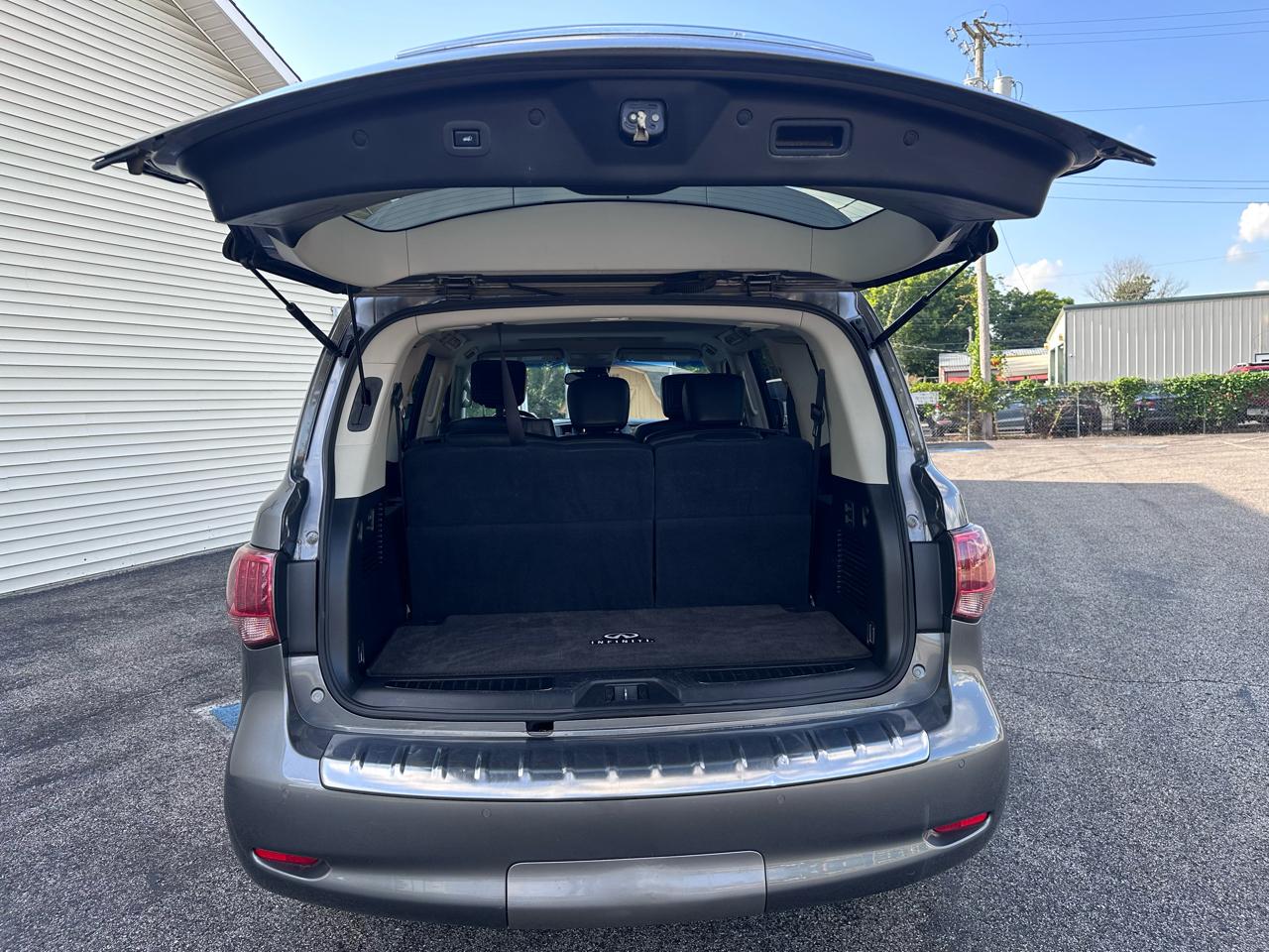 Infiniti QX80 4WD 2017