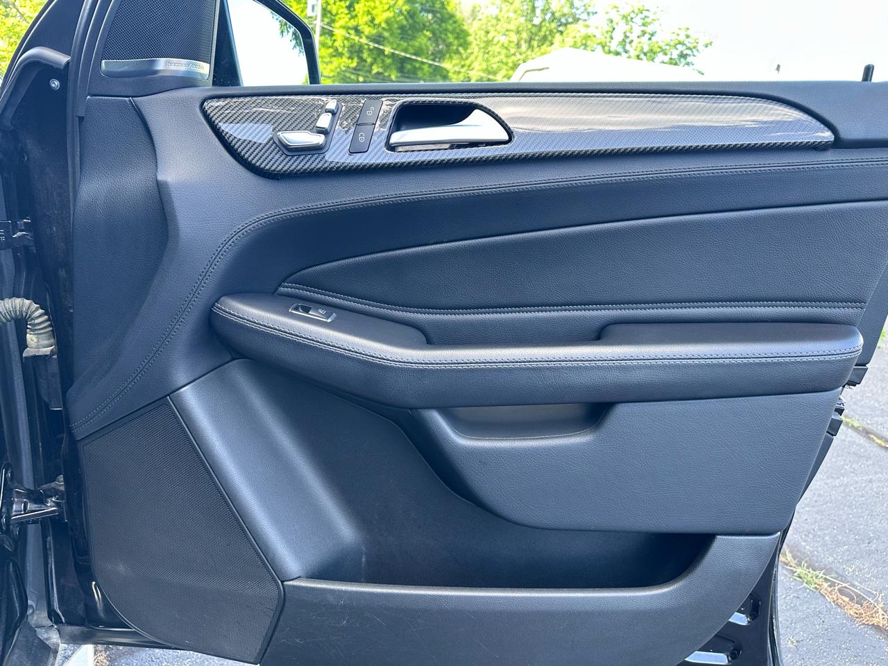 Mercedes-Benz GLE43 AMG  2017