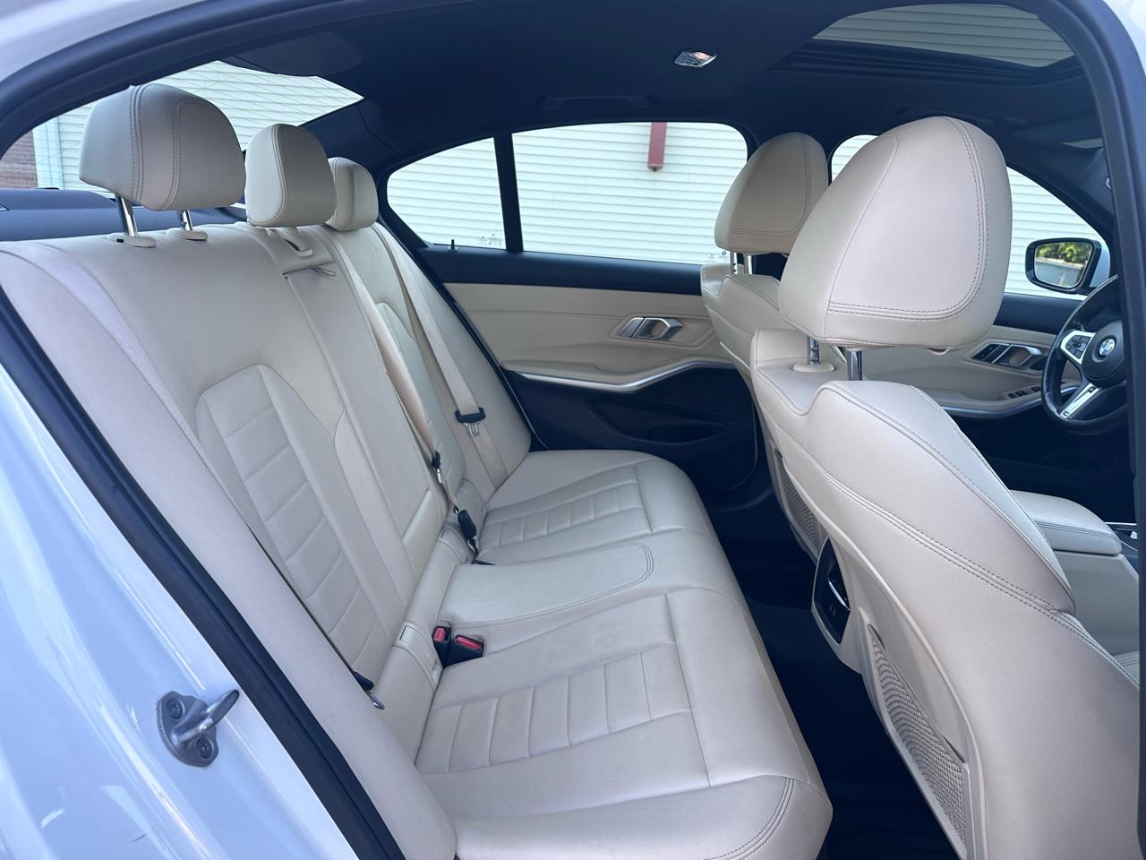 BMW 3-Series 330i 2021
