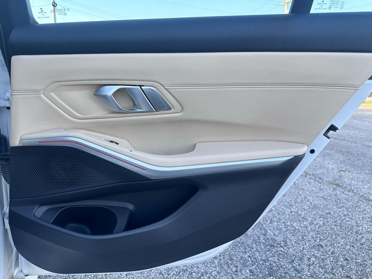 BMW 3-Series 330i 2021