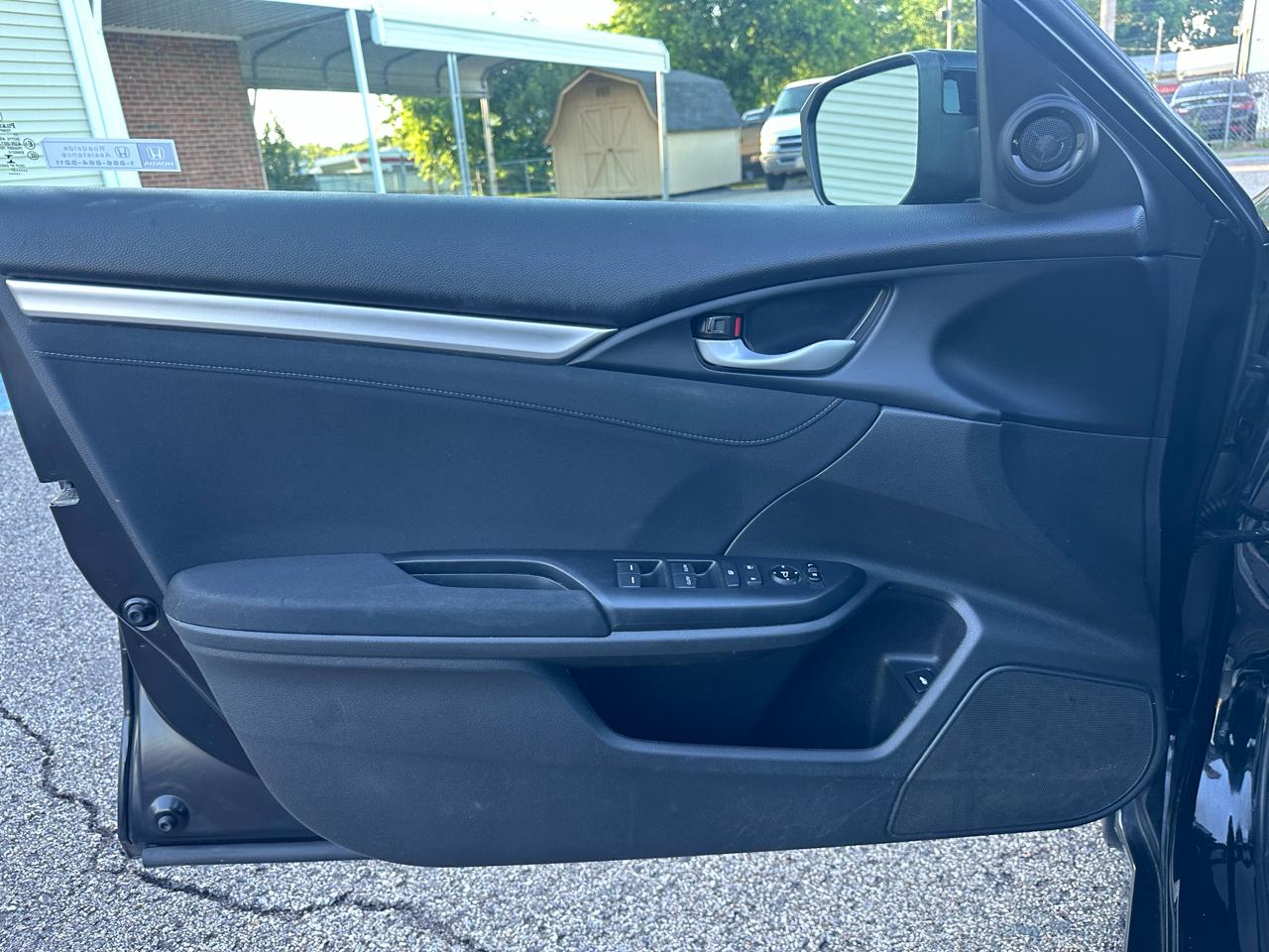 Honda Civic EX Sedan CVT 2021