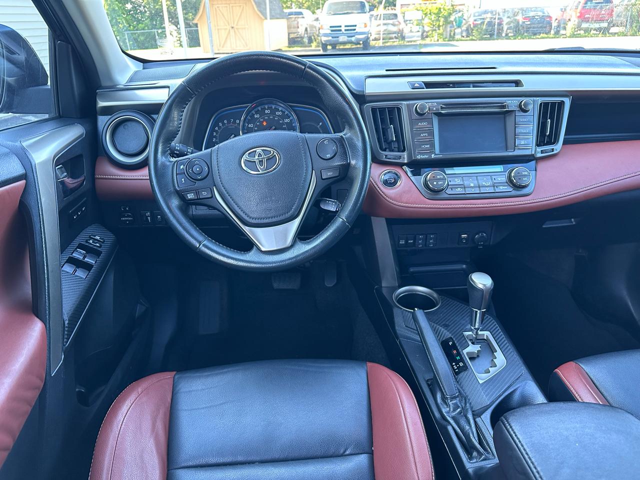 Toyota RAV4 Limited FWD 2015