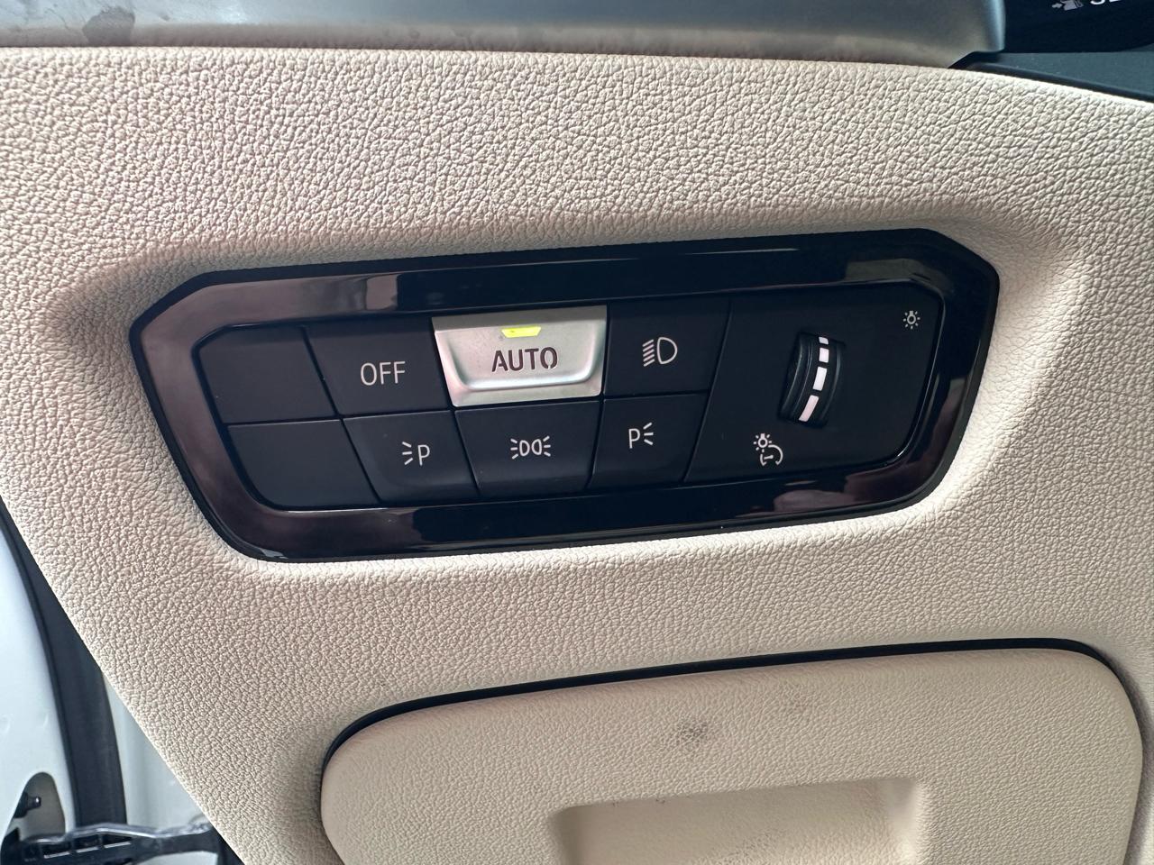 BMW 3-Series 330i 2020