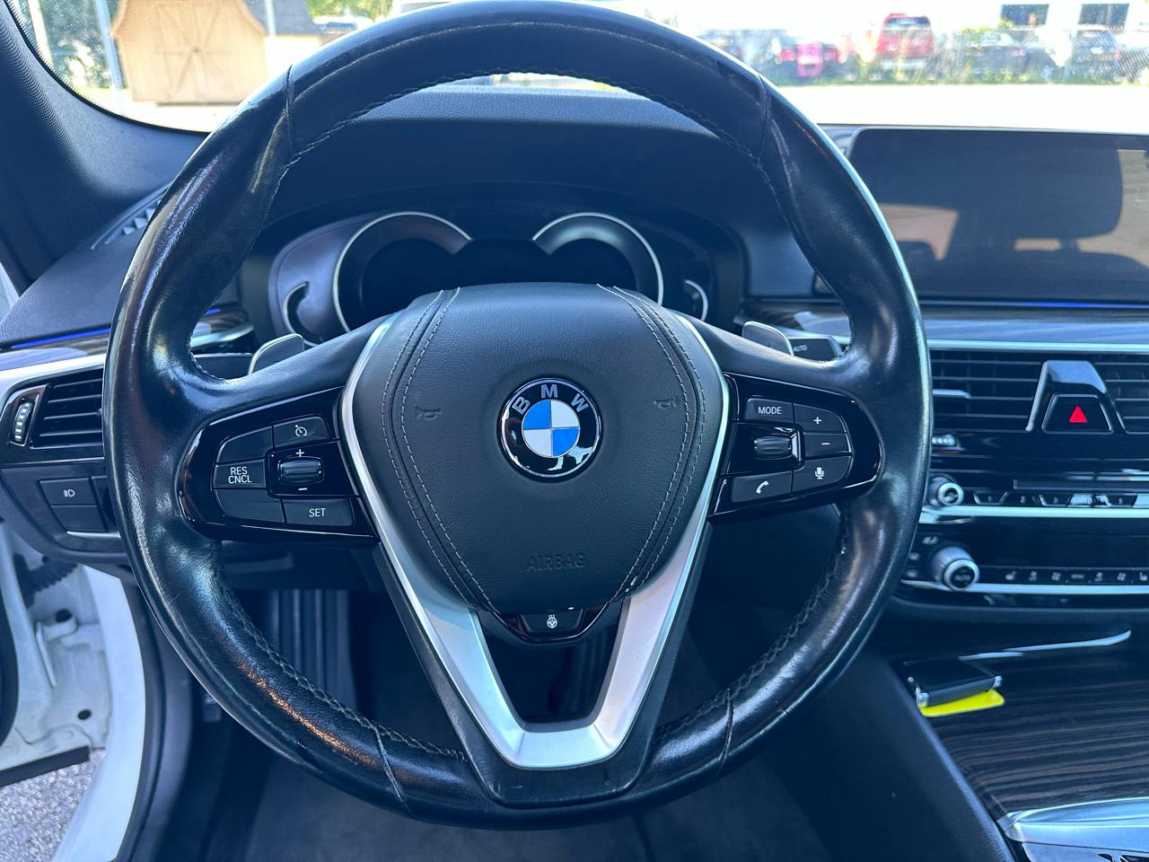 BMW 5-Series 530i xDrive 2018