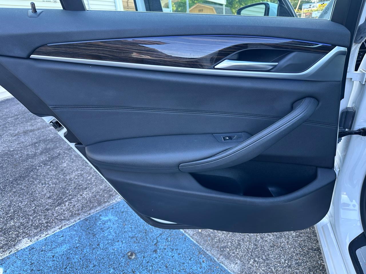 BMW 5-Series 530i xDrive 2018