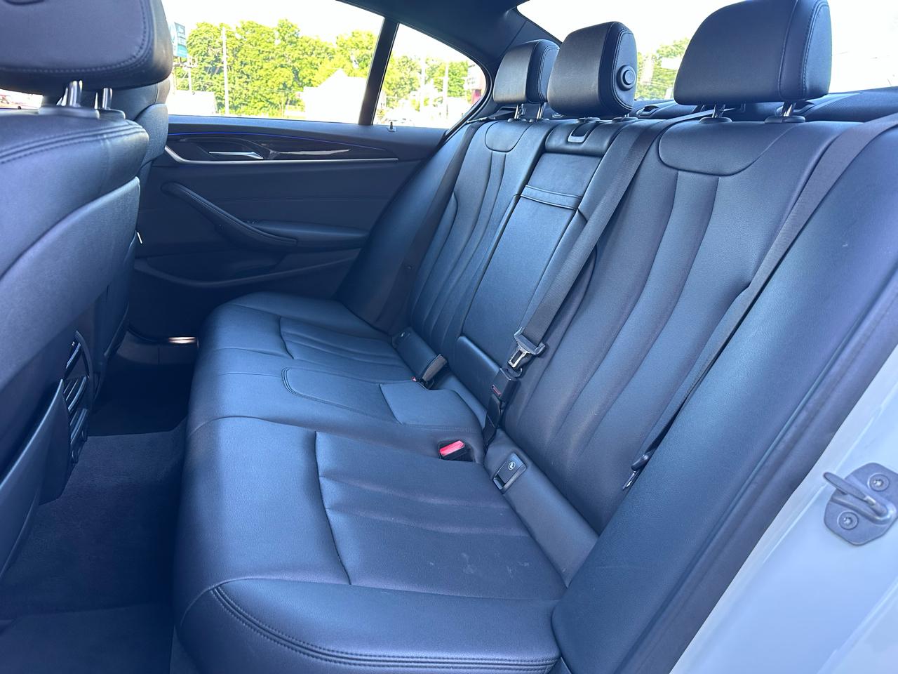BMW 5-Series 530i xDrive 2018