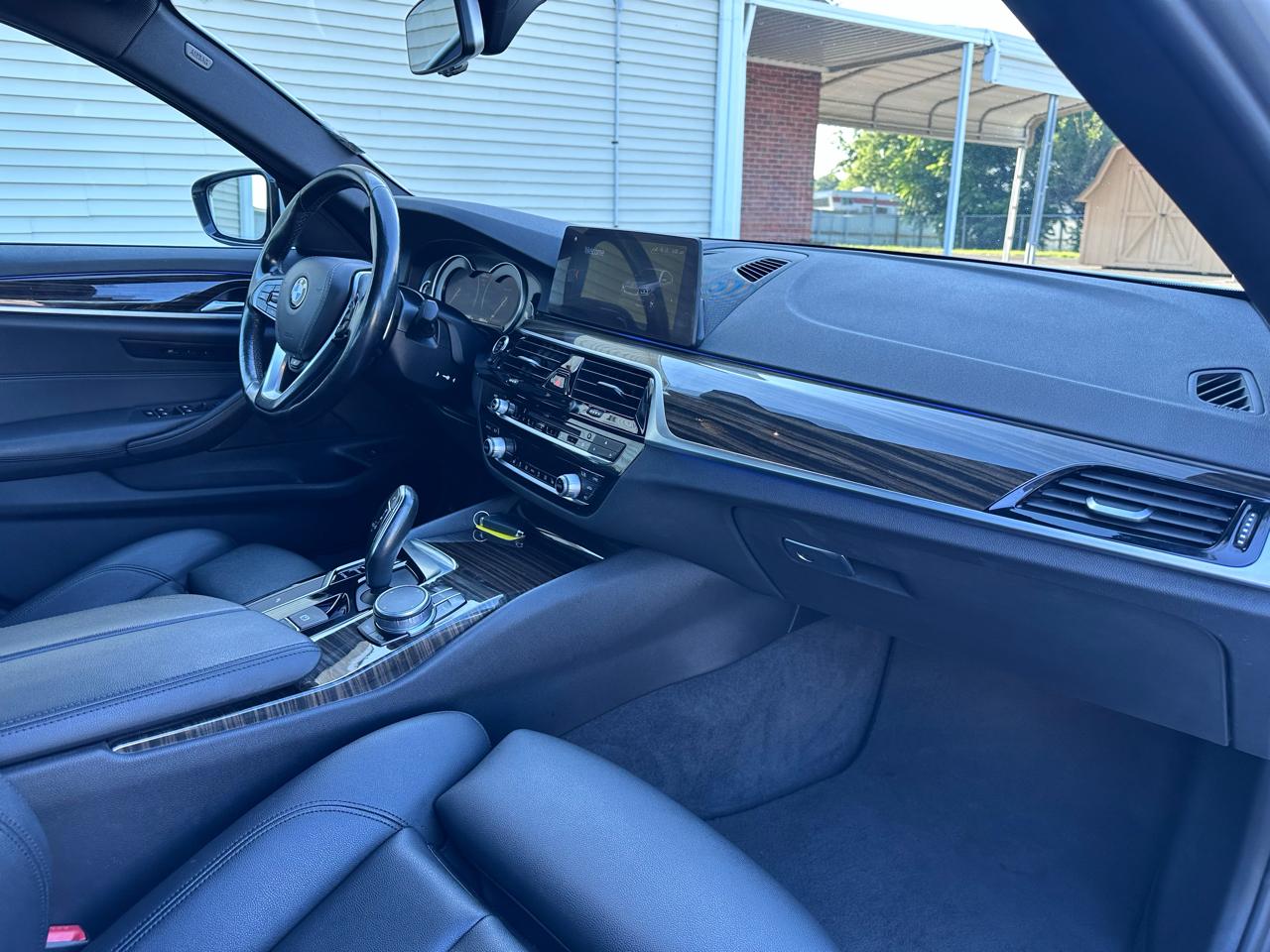 BMW 5-Series 530i xDrive 2018