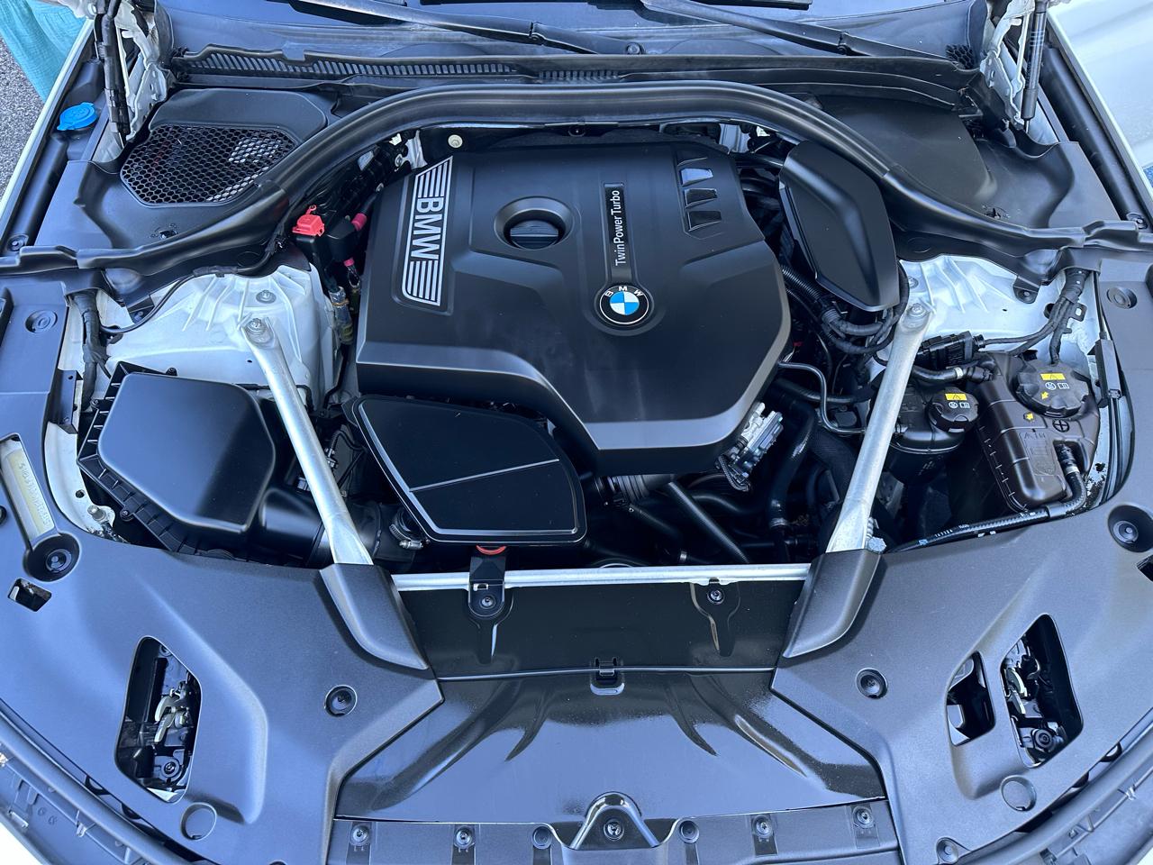 BMW 5-Series 530i xDrive 2018