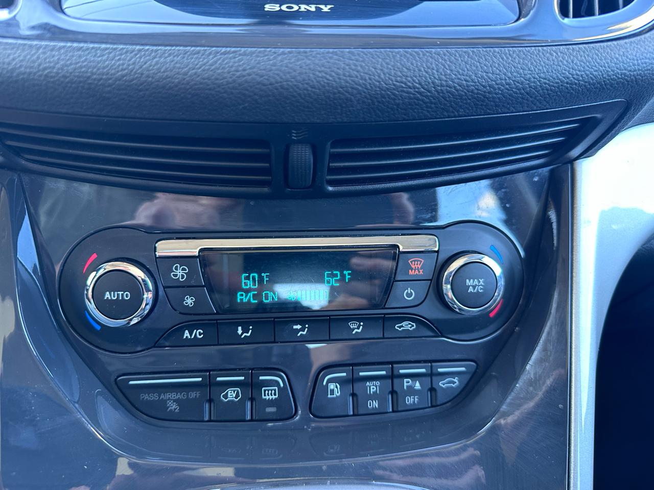 Ford C-Max Energi SEL 2015