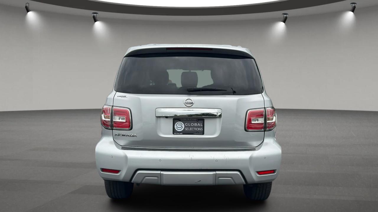 Nissan Armada Platinum AWD 2017