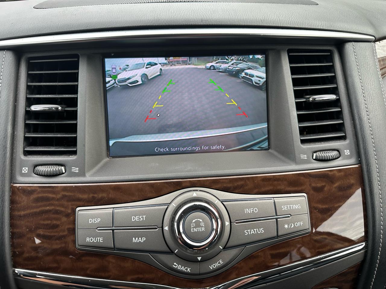 Nissan Armada Platinum AWD 2017
