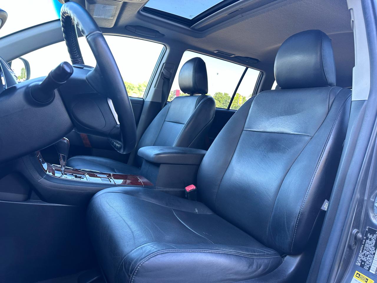 Toyota Highlander Limited 2WD 2013