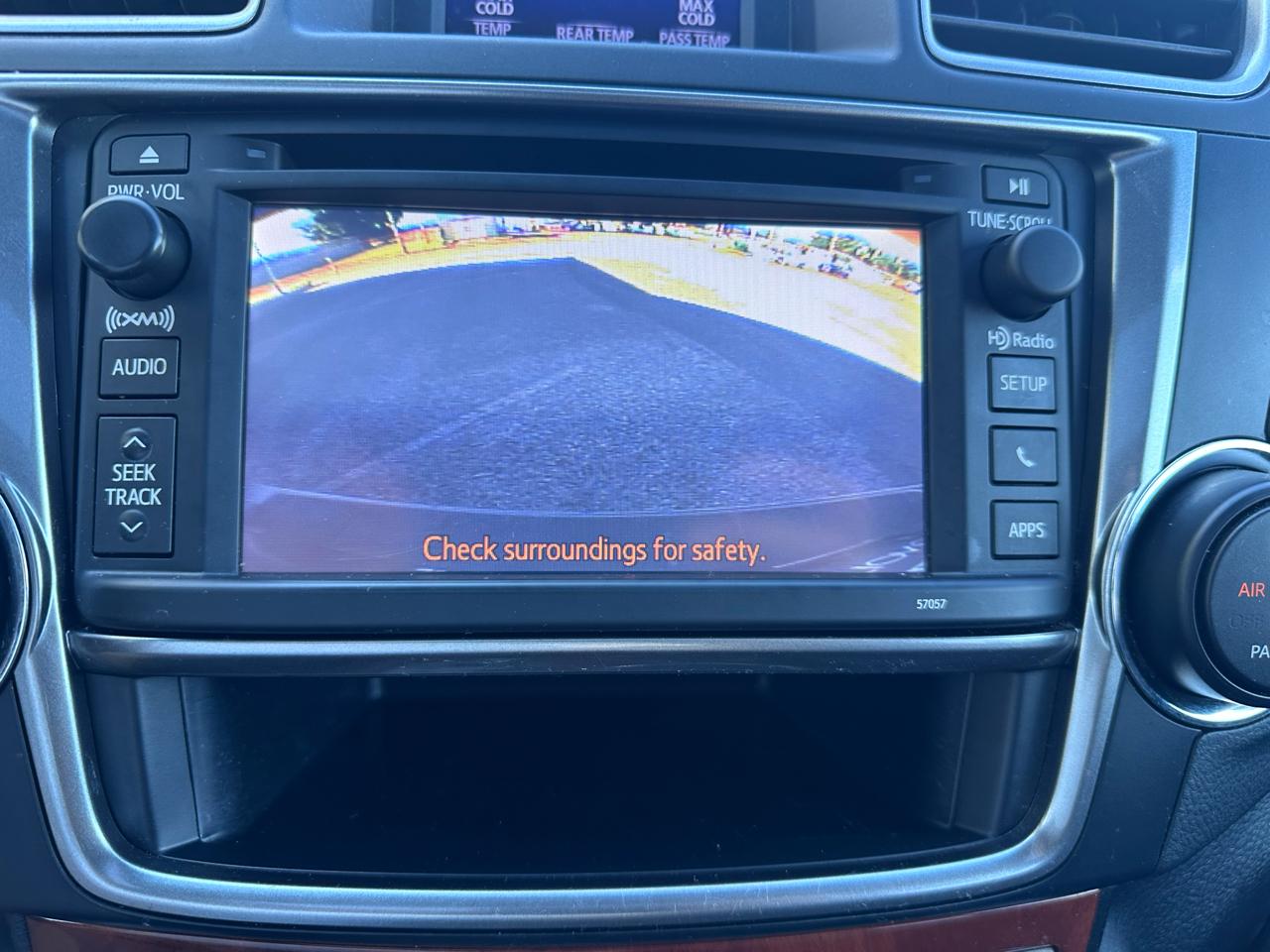 Toyota Highlander Limited 2WD 2013