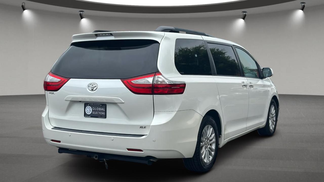 Toyota Sienna XLE FWD 8-Passenger V6 2015