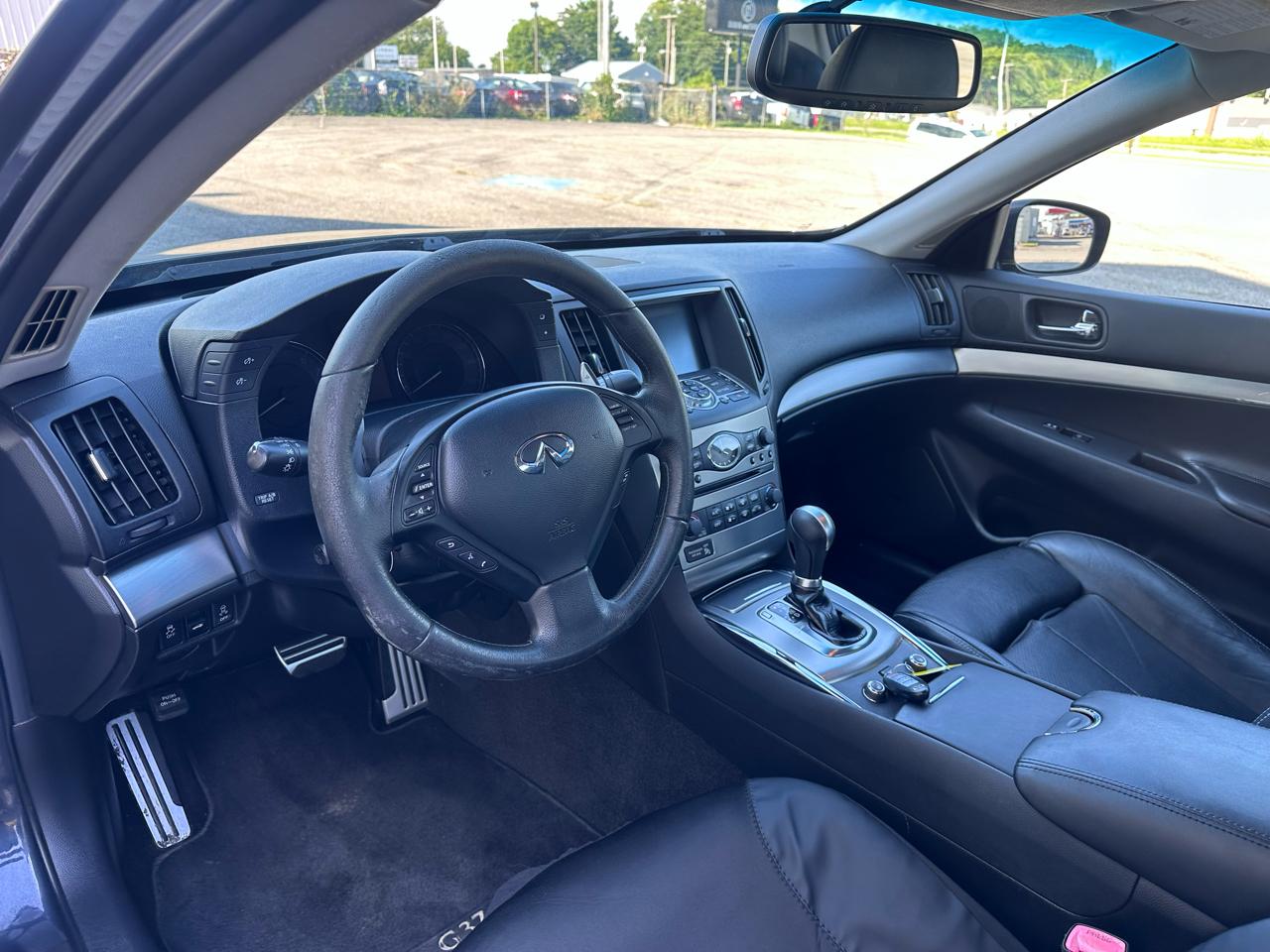 Infiniti G Sedan G37x AWD 2011
