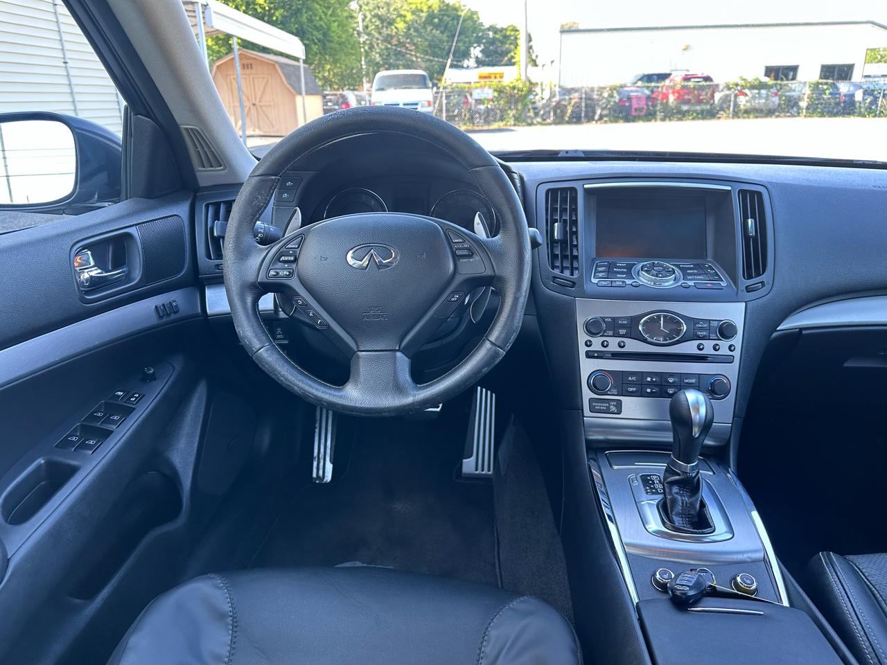 Infiniti G Sedan G37x AWD 2011