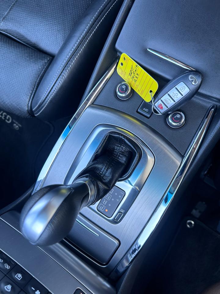 Infiniti G Sedan G37x AWD 2011