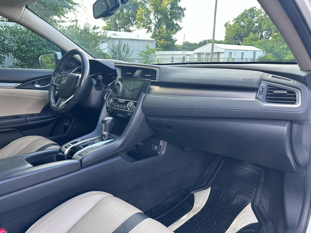 Honda Civic EX-TL Sedan CVT 2016