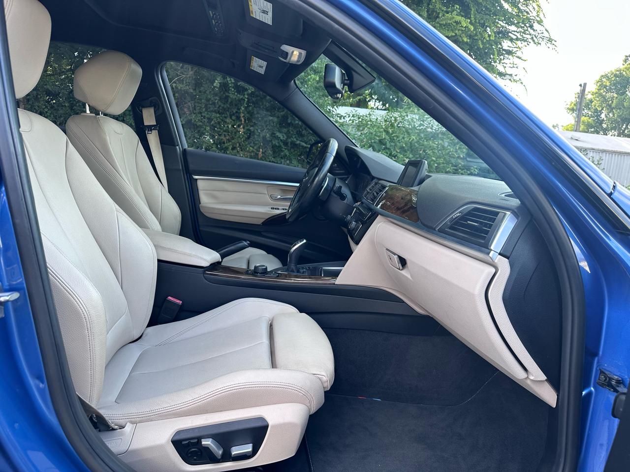 BMW 3-Series 328i SULEV 2016