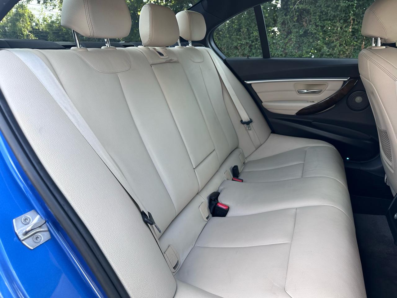 BMW 3-Series 328i SULEV 2016