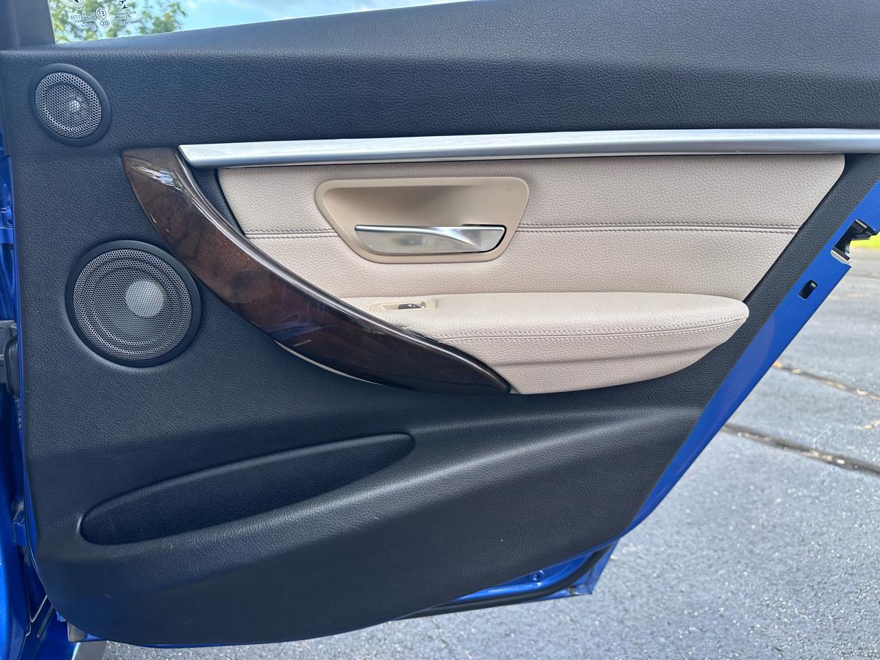 BMW 3-Series 328i SULEV 2016