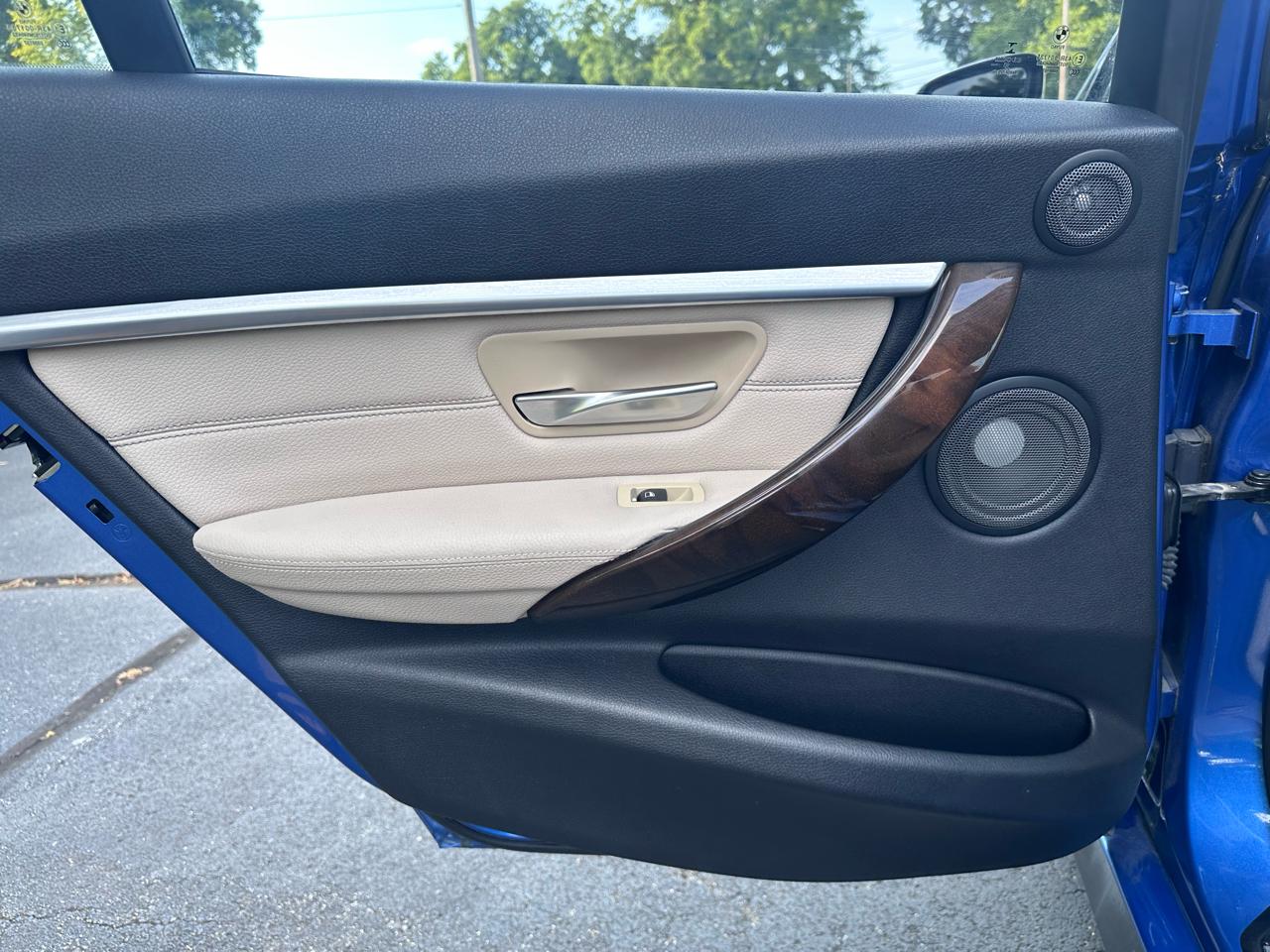 BMW 3-Series 328i SULEV 2016