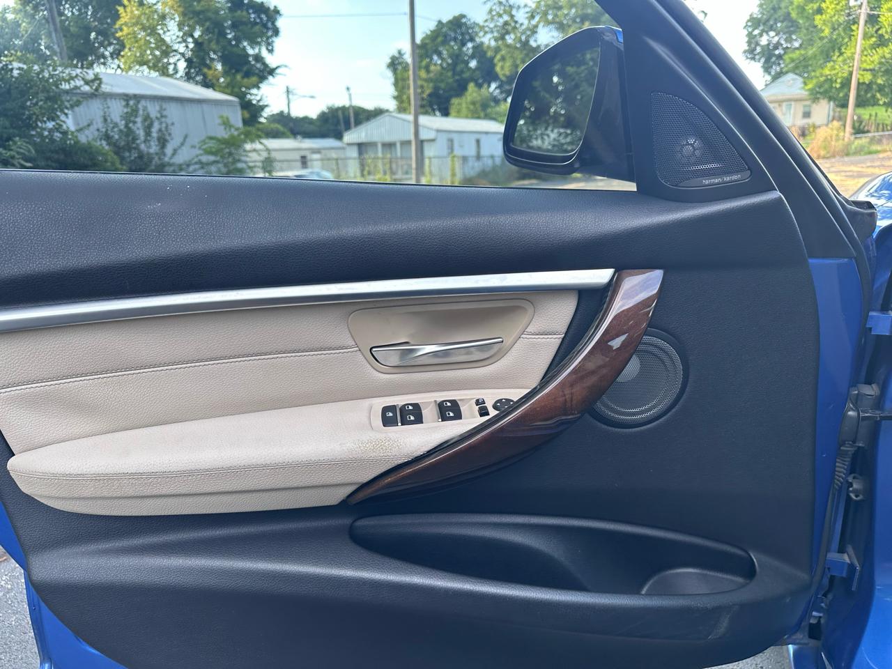BMW 3-Series 328i SULEV 2016