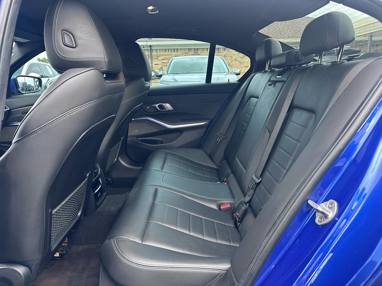 BMW 3-Series 330i 2021