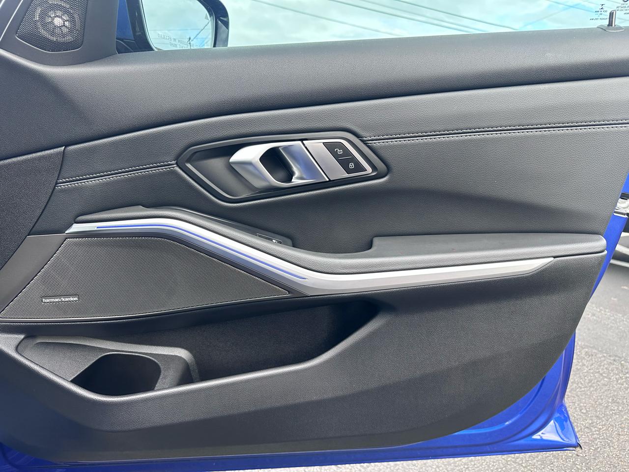 BMW 3-Series 330i 2021