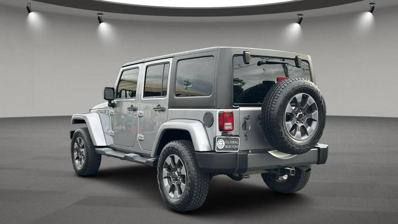 Jeep Wrangler Unlimited Sport 4WD 2013