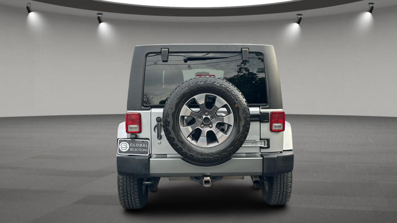 Jeep Wrangler Unlimited Sport 4WD 2013