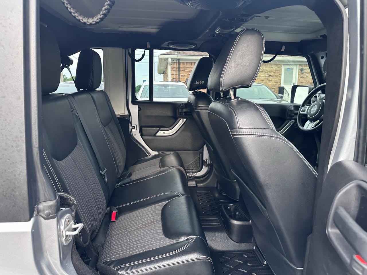 Jeep Wrangler Unlimited Sport 4WD 2013