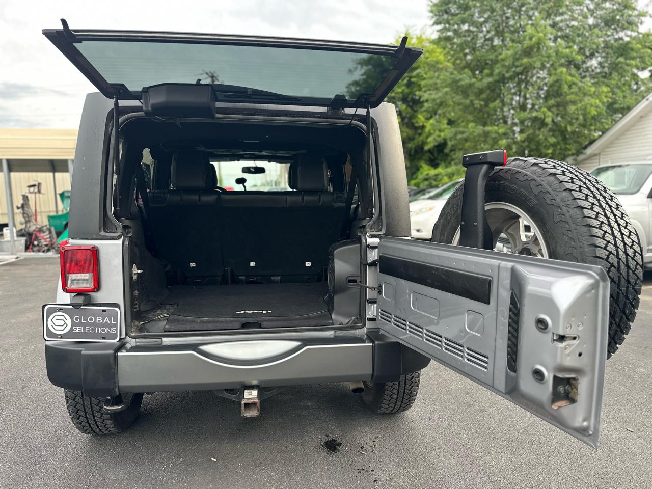 Jeep Wrangler Unlimited Sport 4WD 2013