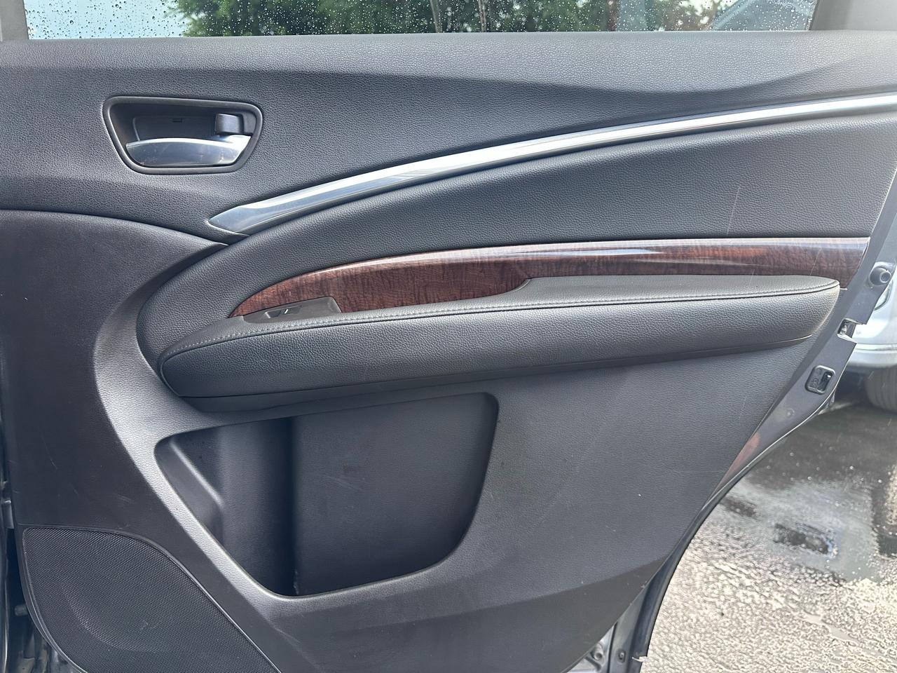 Acura MDX SH-AWD 9-Spd AT 2018