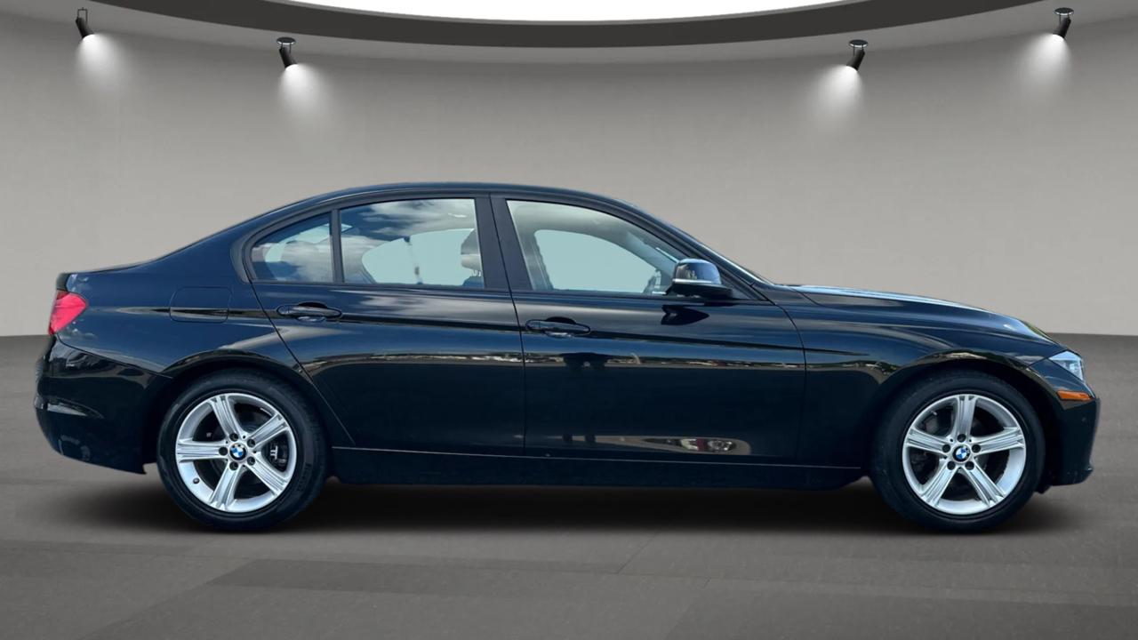 BMW 3-Series 328i Sedan 2014